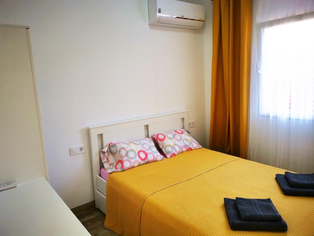 Sunnyspainholidays Apartments Málaga Buitenkant foto